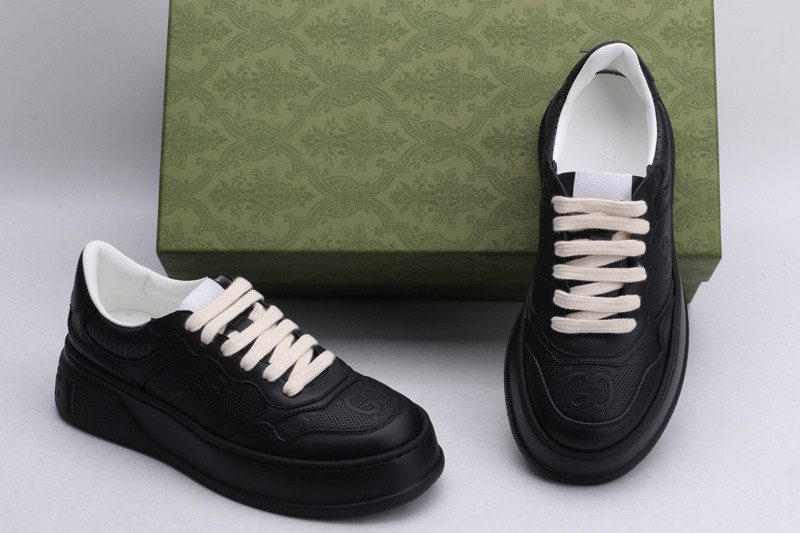 GC Sneakers