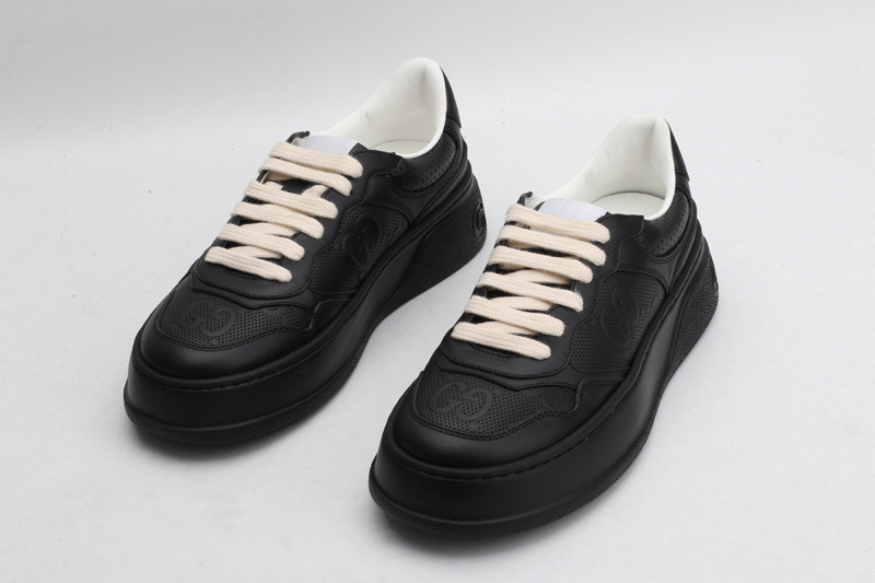 GC Sneakers