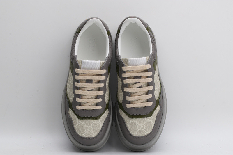 GC Sneakers