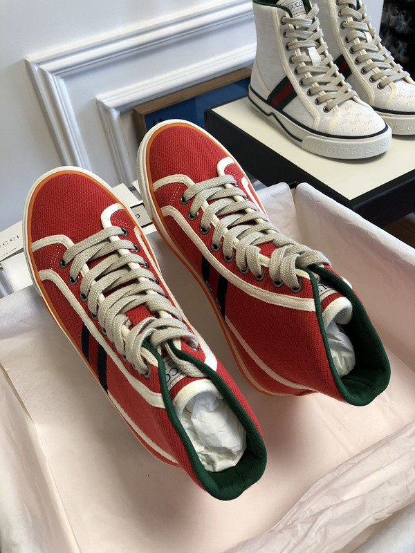 GC Sneakers