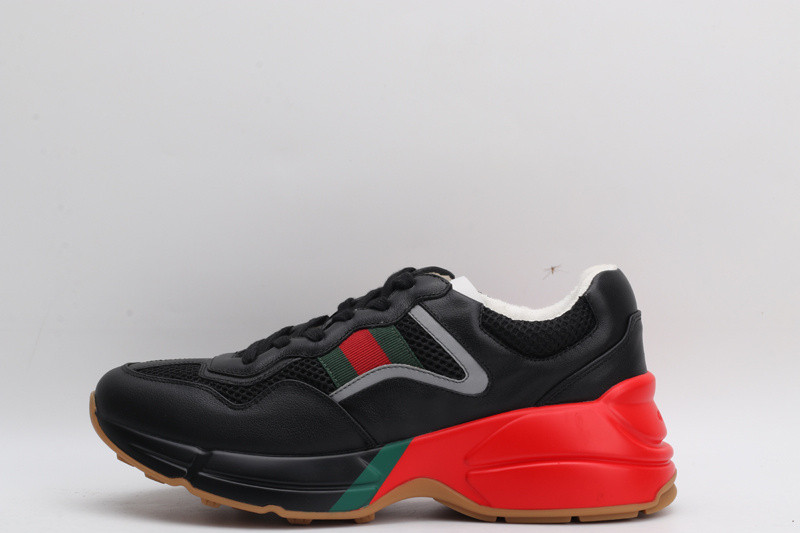 GC Sneakers