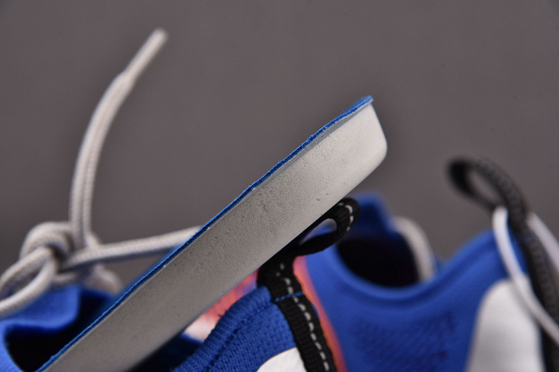 GC Sneakers