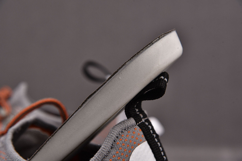 GC Sneakers