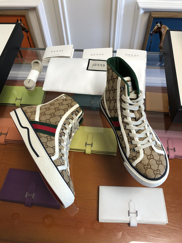GC Sneakers