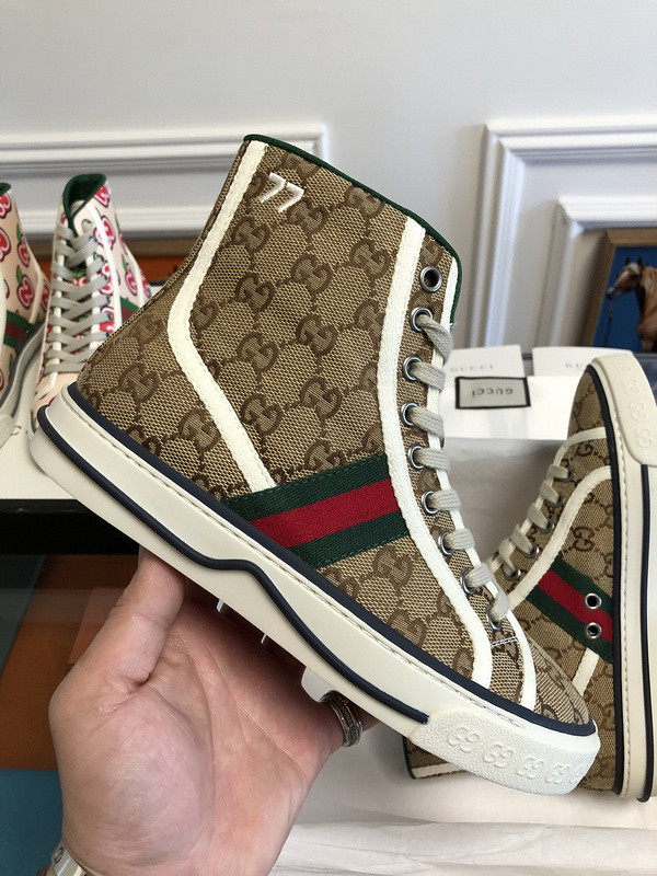 GC Sneakers