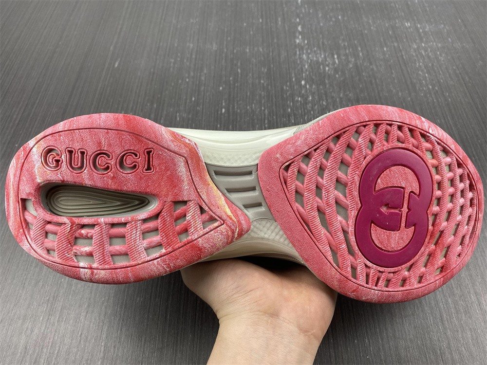 GC Sneakers
