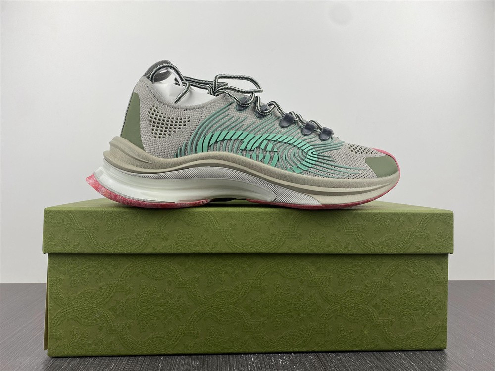 GC Sneakers