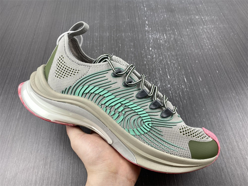 GC Sneakers