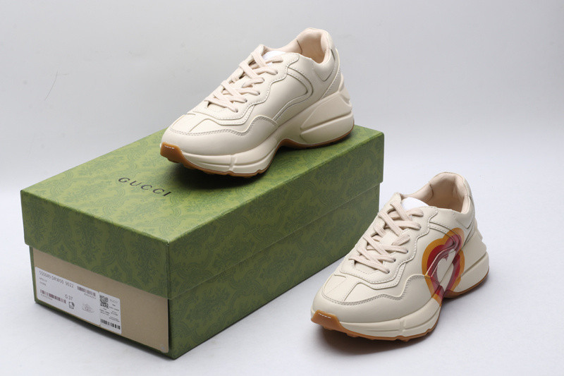 GC Sneakers