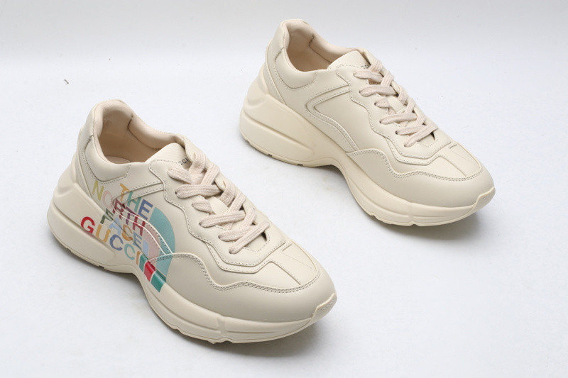 GC Sneakers