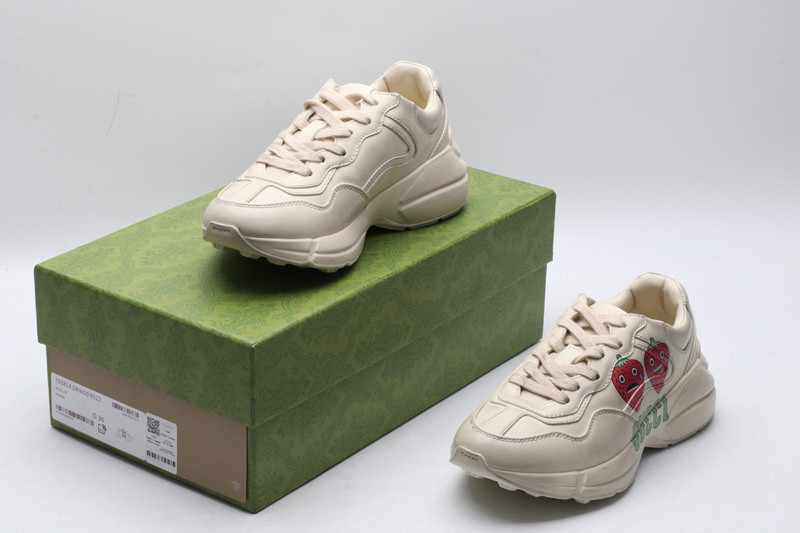 GC Sneakers