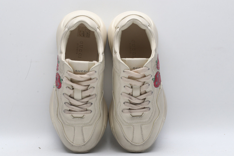 GC Sneakers