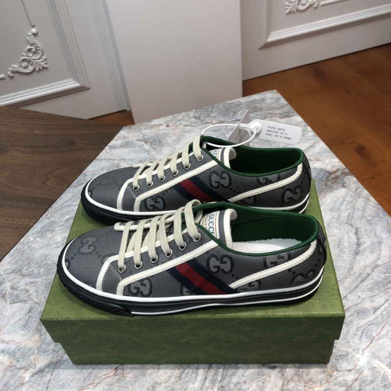 GC Sneakers