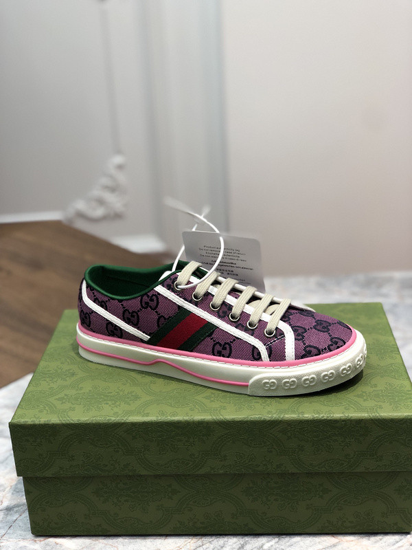 GC Sneakers
