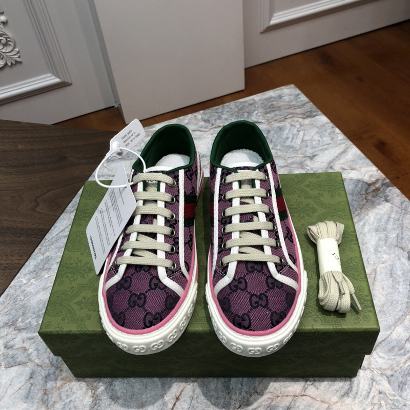 GC Sneakers