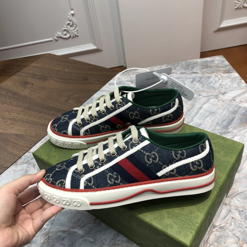 GC Sneakers