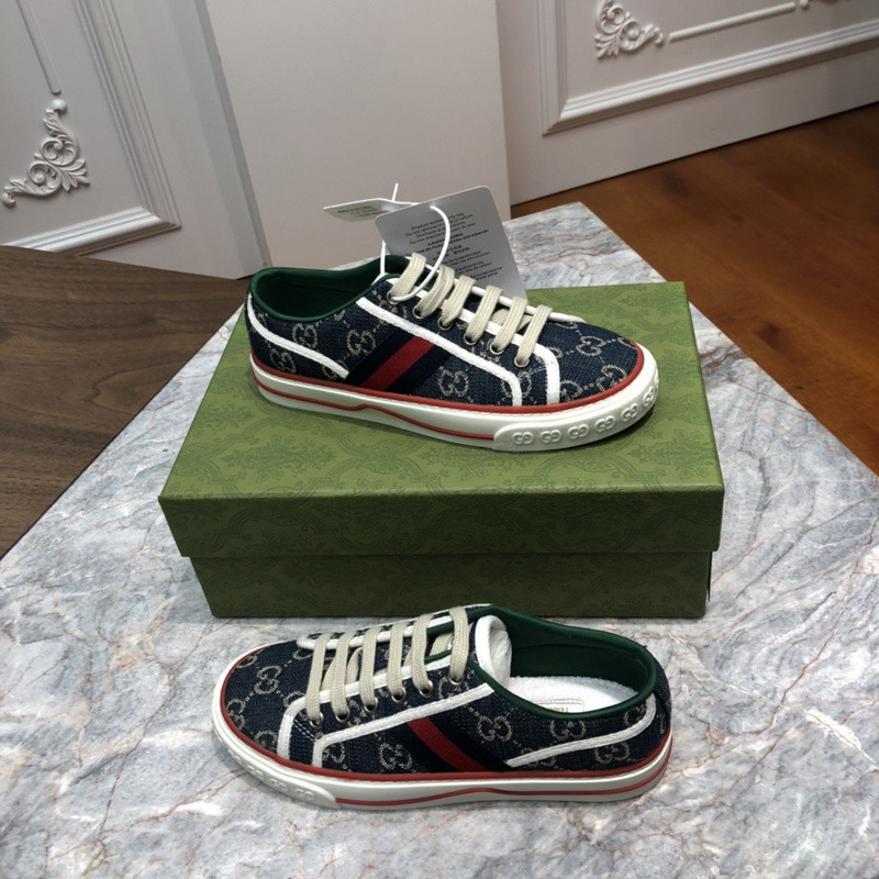 GC Sneakers