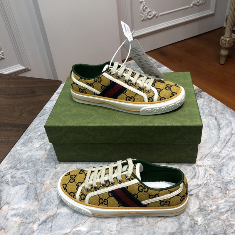 GC Sneakers