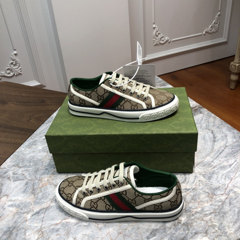 GC Sneakers
