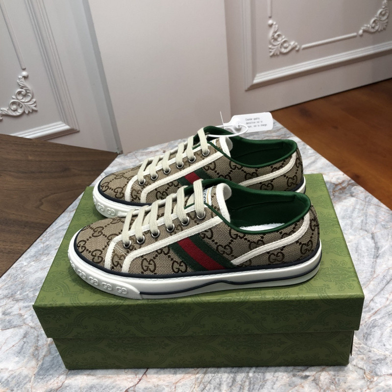 GC Sneakers