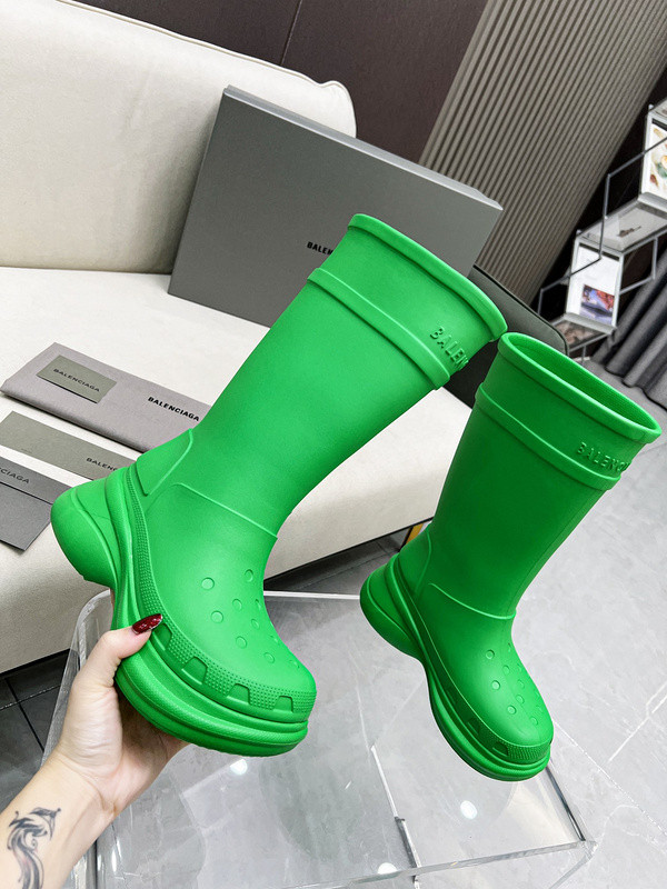 Ba*len*cia*ga boots