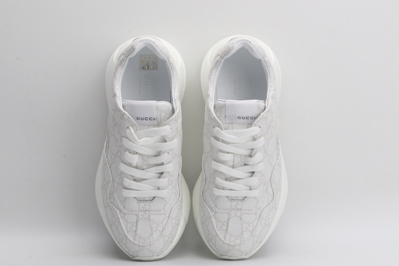 GC Sneakers