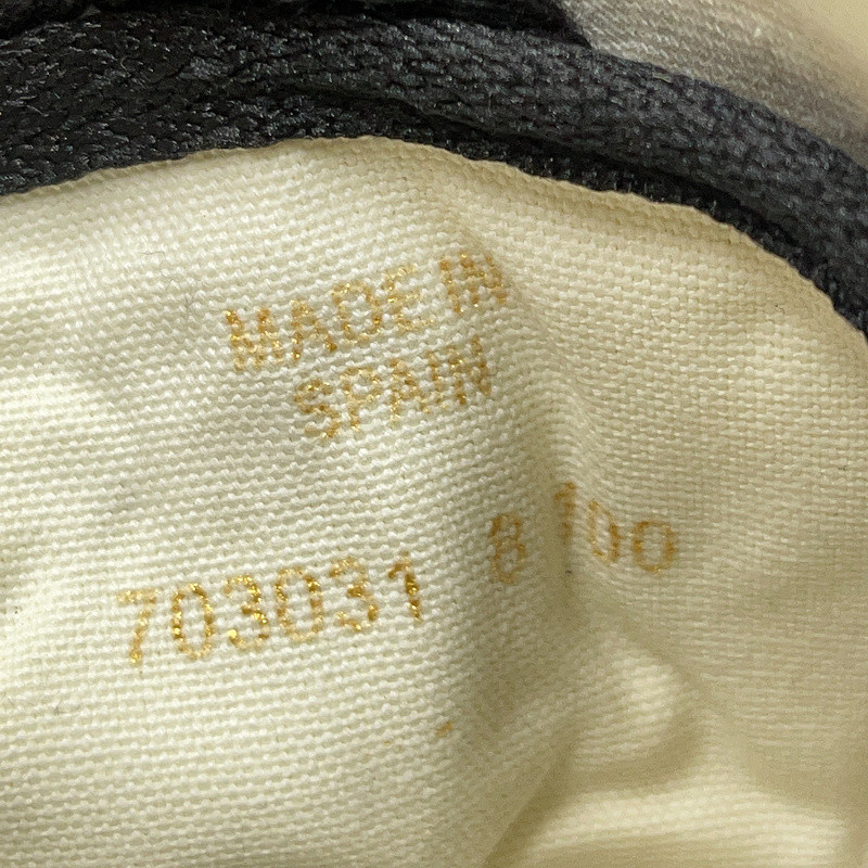 GC Sneakers
