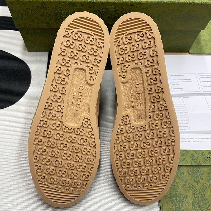 GC Sneakers