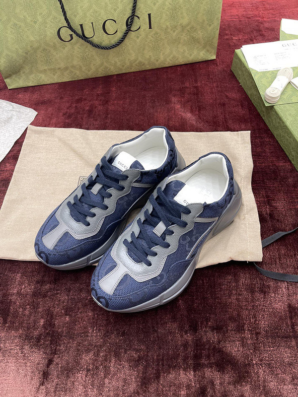 GC Sneakers