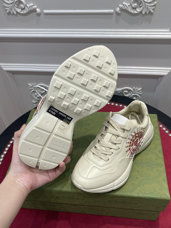 GC Sneakers