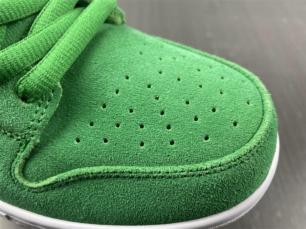Nike Dunk Low Pro St.Patrick