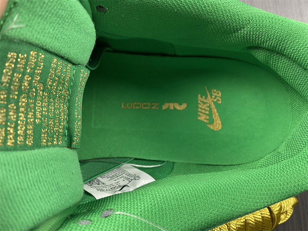 Nike Dunk Low Pro St.Patrick