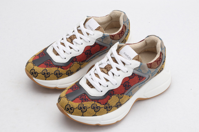 GC Sneakers
