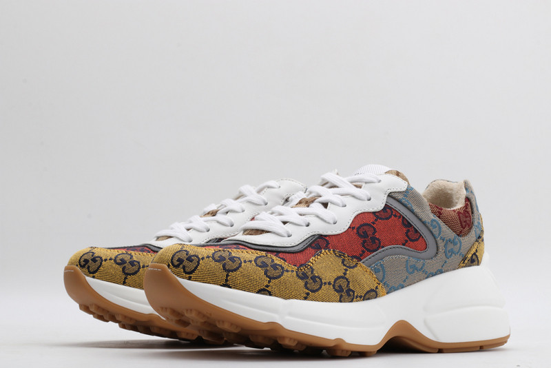 GC Sneakers