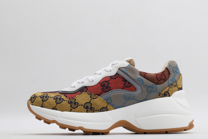 GC Sneakers