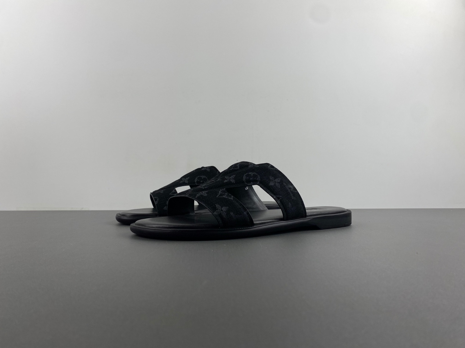 L*V Slides