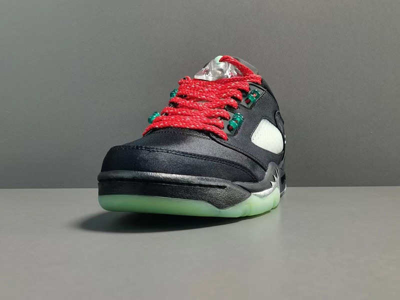 Air Jordan Retro 5 “Anthracite” DM4640-036