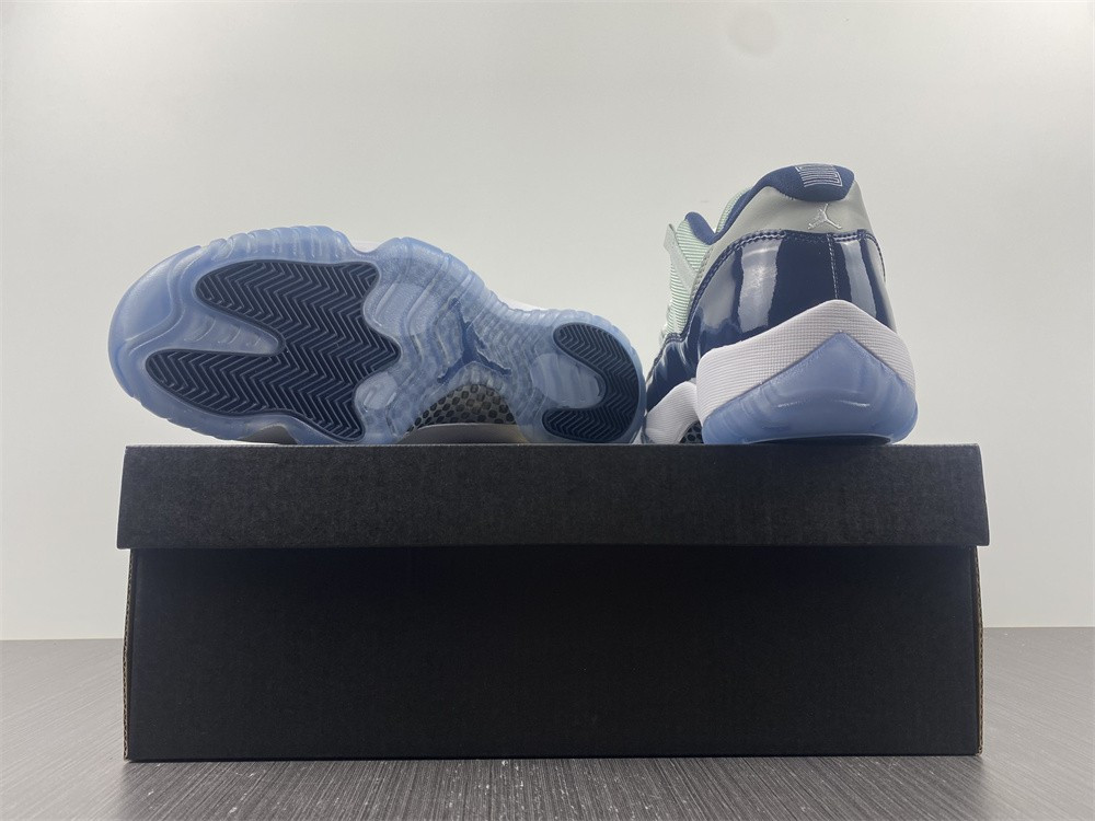 Jordan 11 Retro Low Georgetown (GS)  528896-007