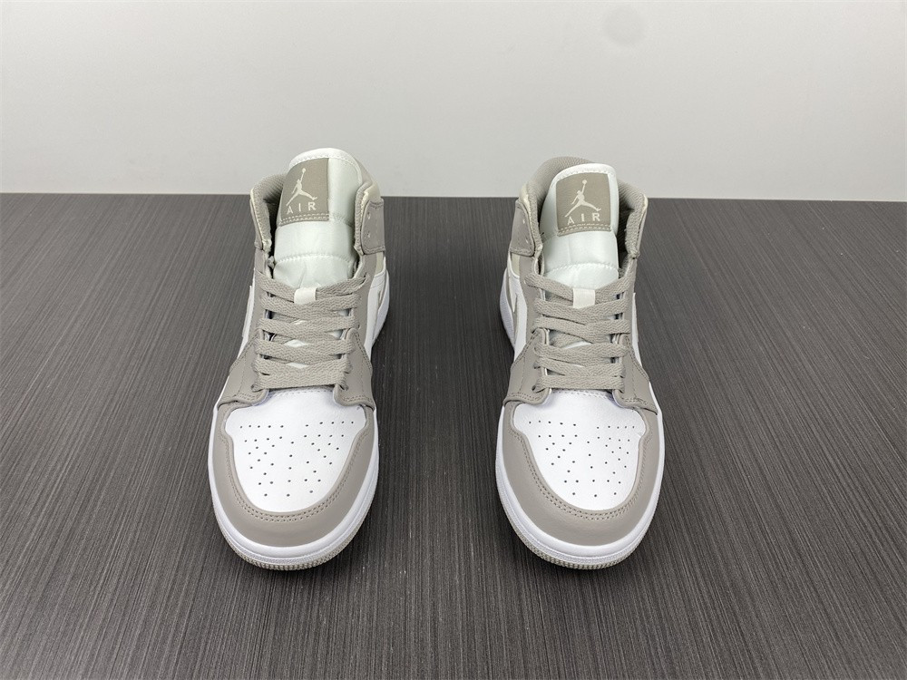 Nike Air Jordan 1 Mid 554724-082