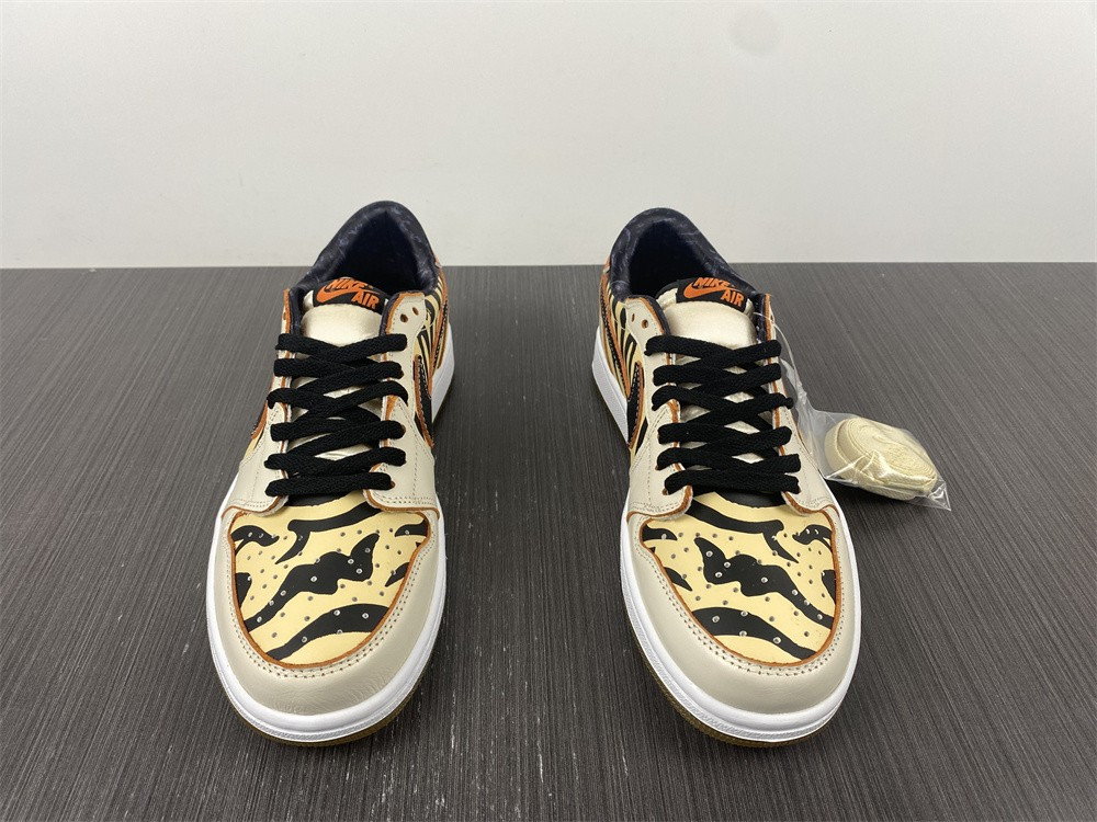Air Jordan 1 Low OG “Chinese New Year” DH6932-100