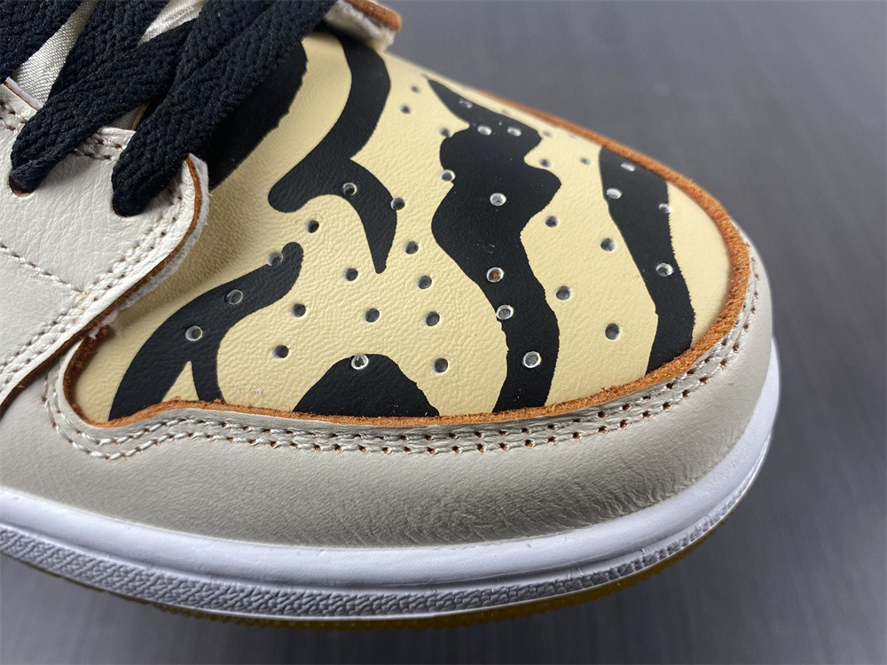 Air Jordan 1 Low OG “Chinese New Year” DH6932-100