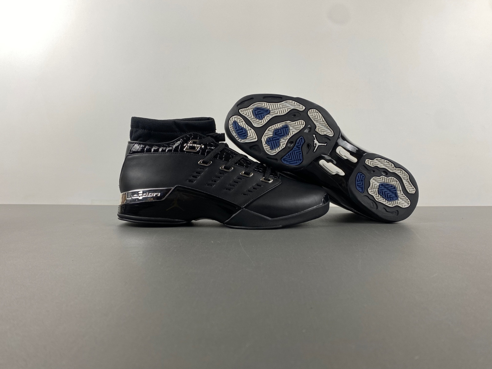 Air Jordan 17 Low Black 303891-004