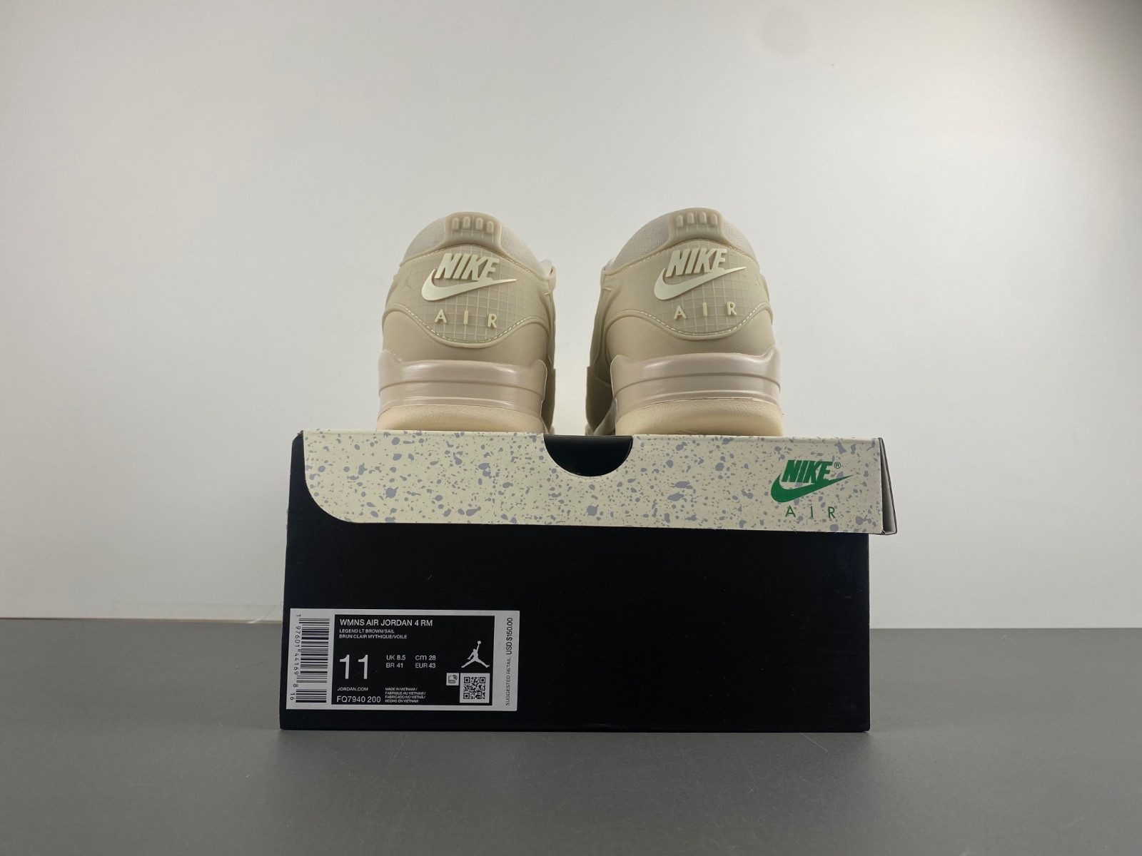 Air Jordan 4 RM HQ3441-110