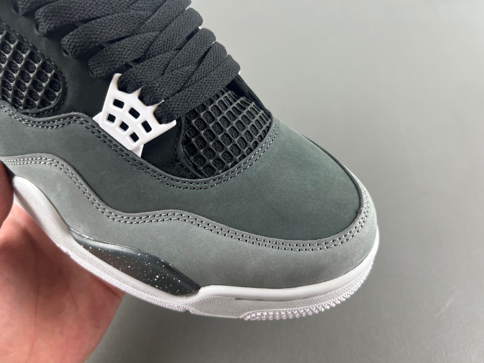 Jordan 4 Retro Fear Pack  626969-030