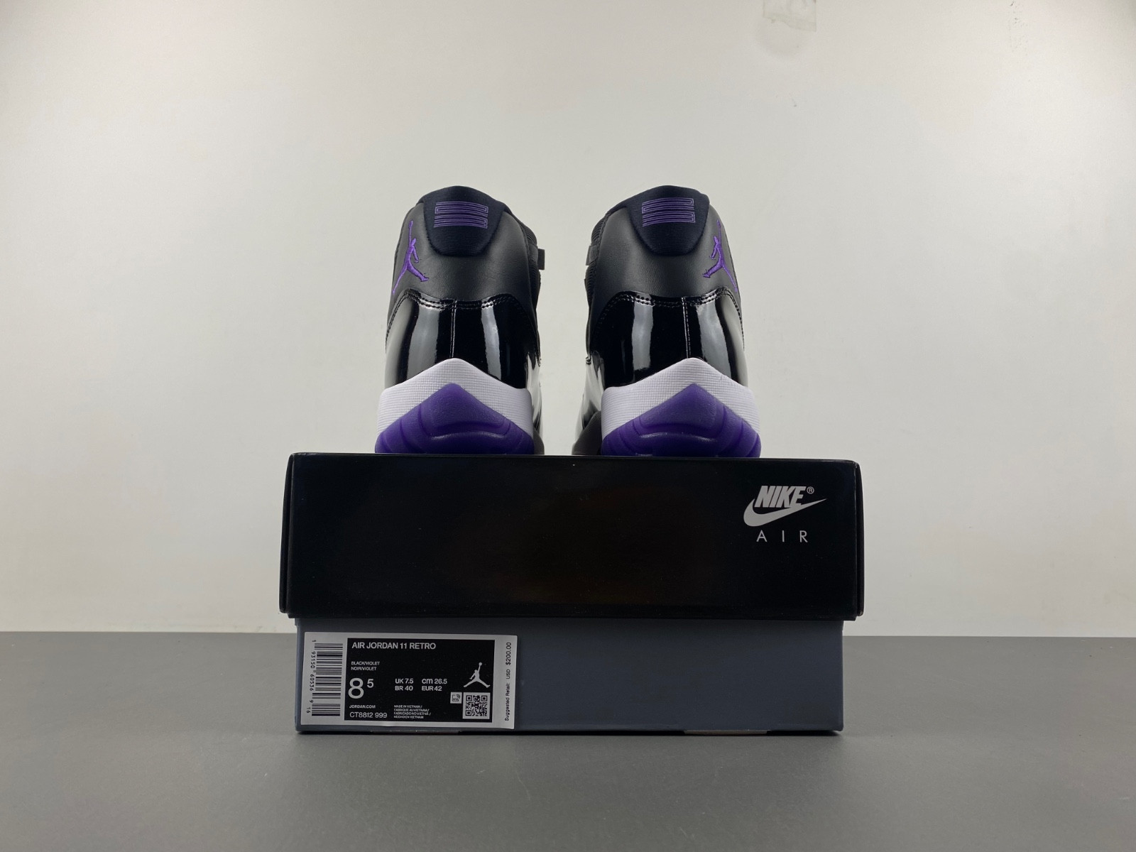 Air Jordan 11 Retro CT8812-999