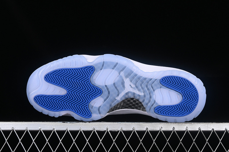 AIR JORDAN 11 RETRO LOW SPACE JAM FV5104-004
