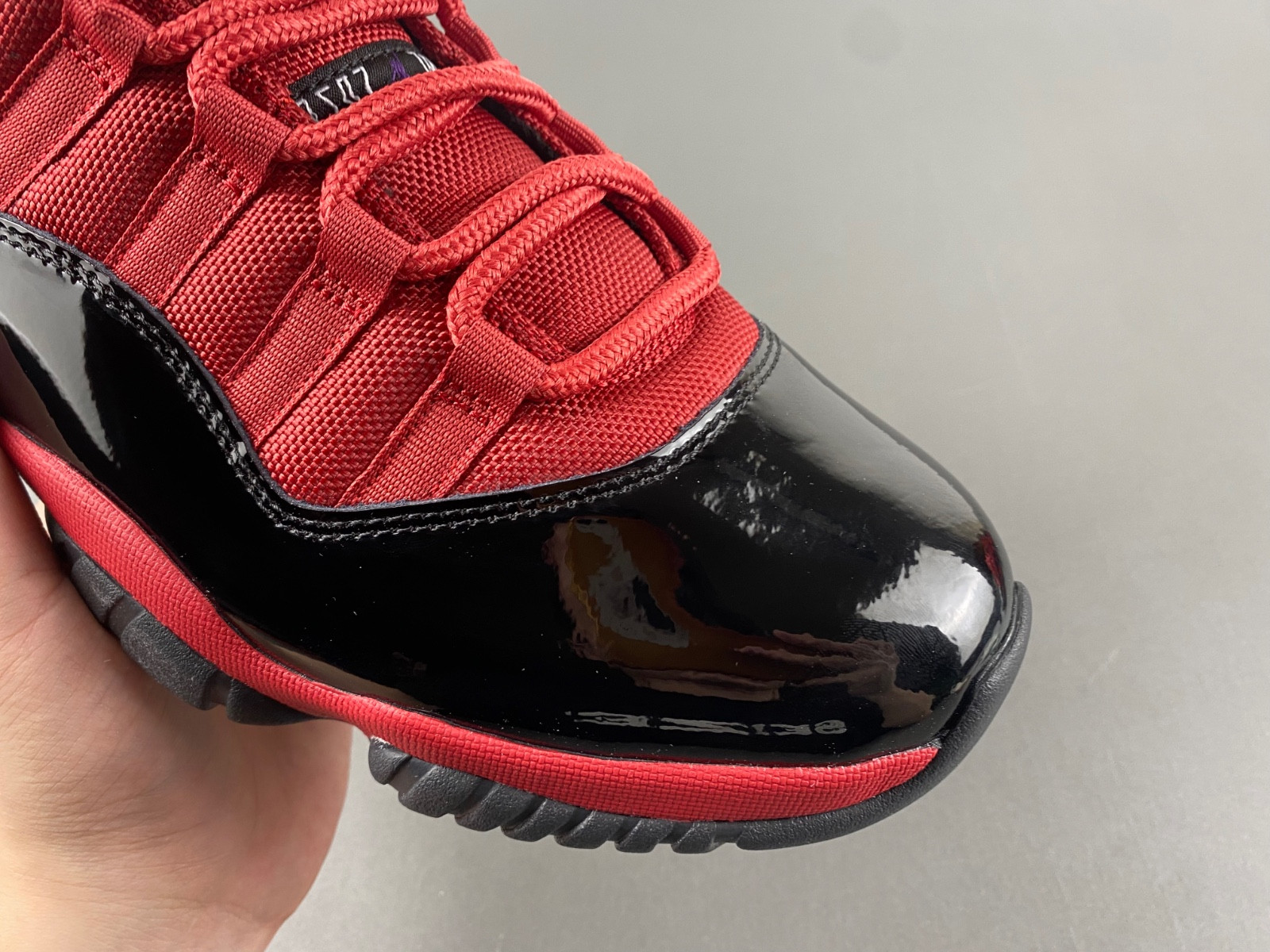 Air Jordan 11 CT8012-600