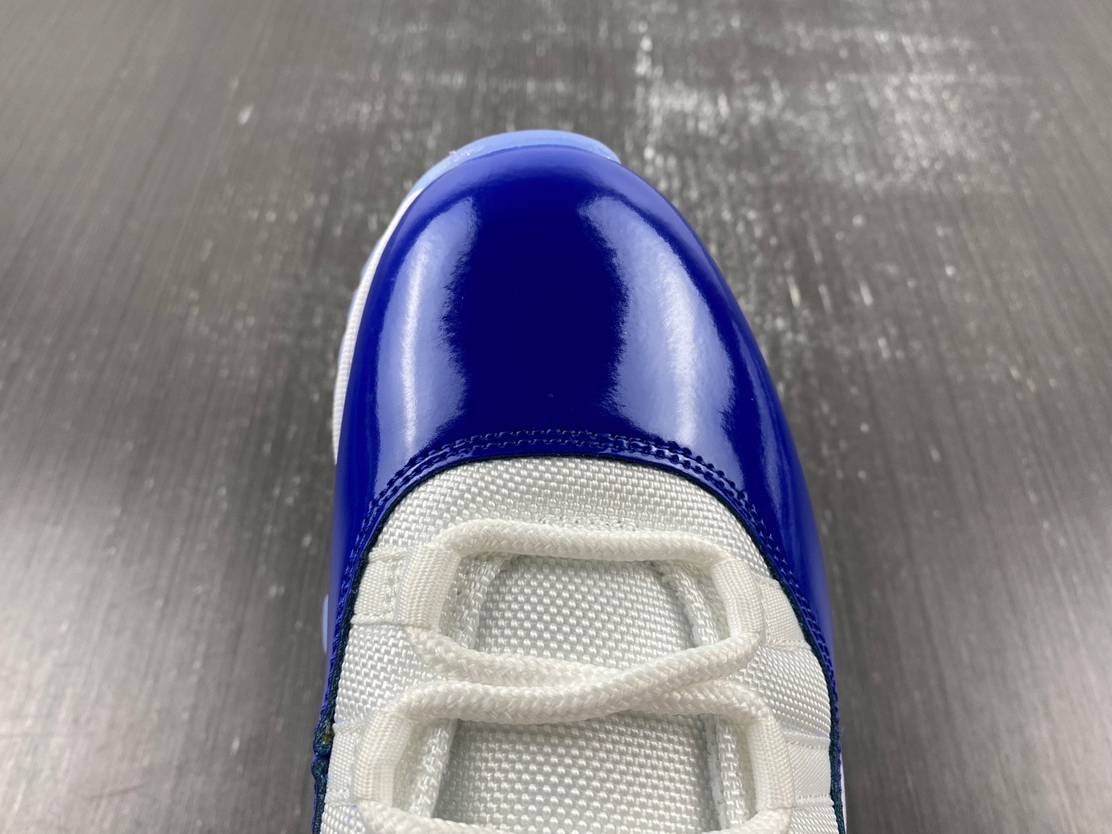 The Air Jordan 11 CT8012-114