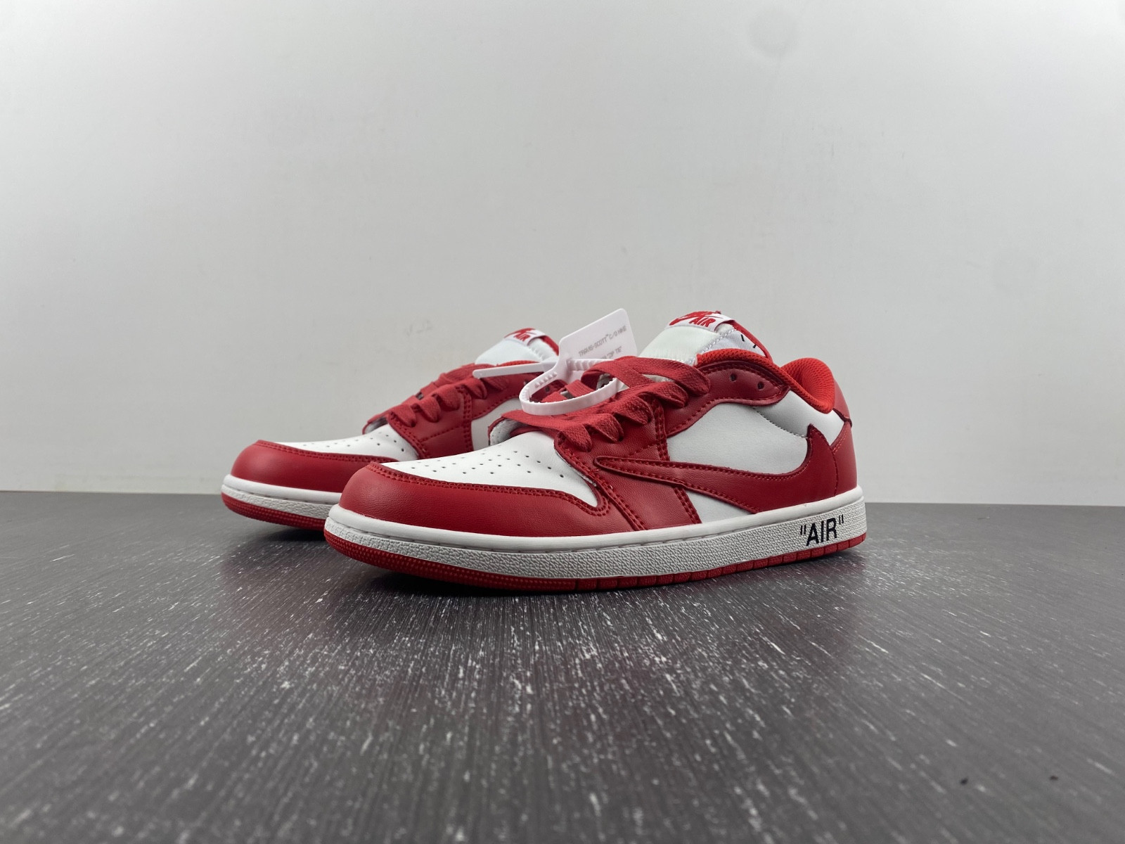 OFF-WHITE x Travis Scott x Air Jordan 1 DM7890-103