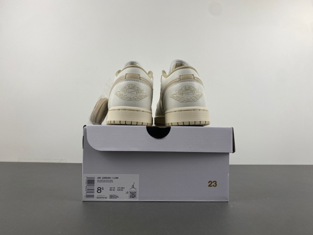 Air Jordan 1 DC0774-112